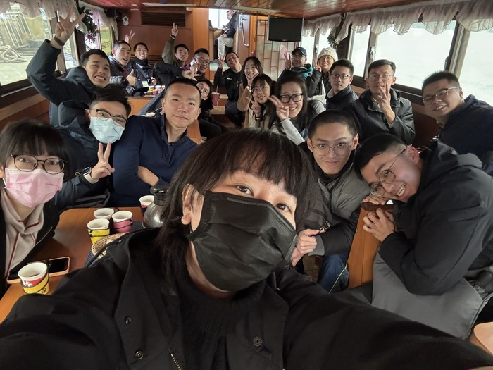 乘船進入生態自然戶外教室，創新移地講習，提升訓練品質