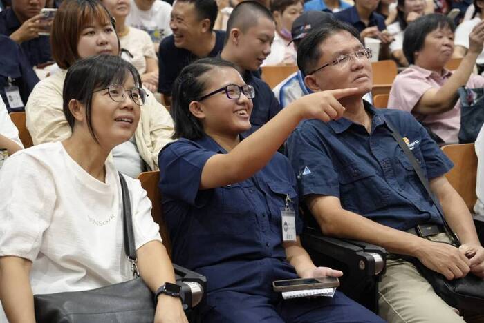 懇親會讓家長了解新生在警大預備教育的生活點滴